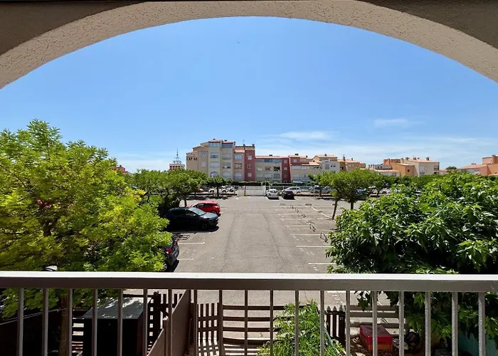 Apartment Au Coeur Du Cap, & Port A Pied