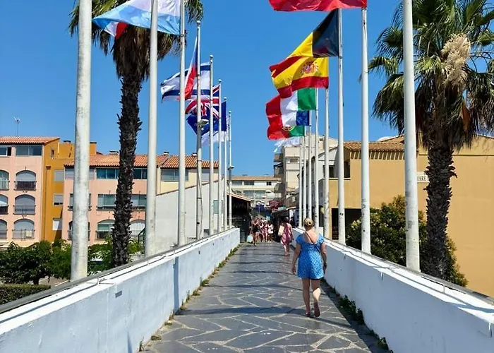 Au Coeur Du Cap, & Port A Pied Titre Fr Agde